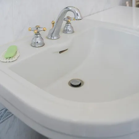 030b - Casa Familiare 10 Minuti A Piedi Dalla E Dal Mare *