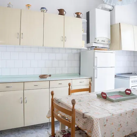 030b - Casa Familiare 10 Minuti A Piedi Dalla E Dal Mare * Santo Stefano del Ponte